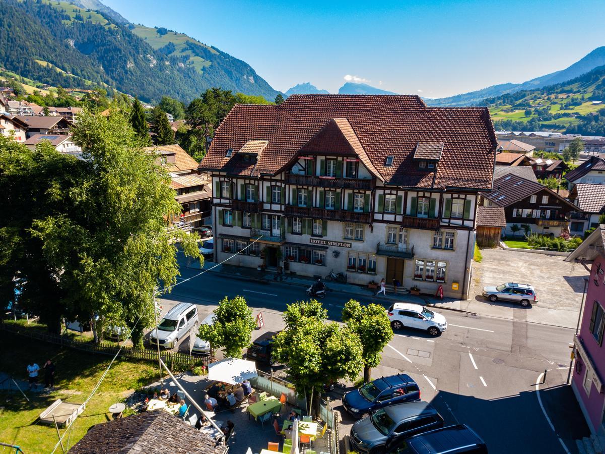 Hotel Restaurant Simplon フルティゲン エクステリア 写真